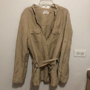 Calvin Klein lightweight button up jacket w/belt